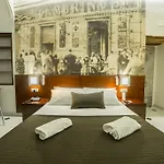 Chiaia 197 Deluxe 4* Neapel