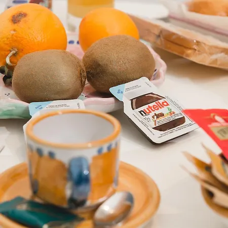 Chiaia 197 Deluxe Affittacamere